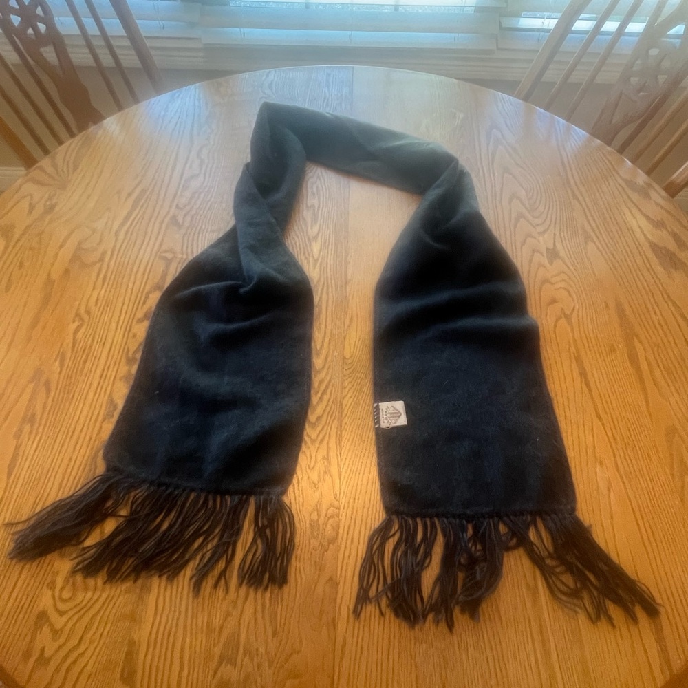 Alpaca Camargo Alpaca Wool Fringed Scarf Dark Gray Great Gift